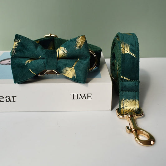 Forest Green Gold Leaves Leash