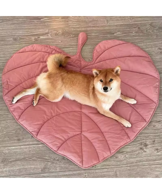 Cozy Leaf Blanket Dog Mat Bed
