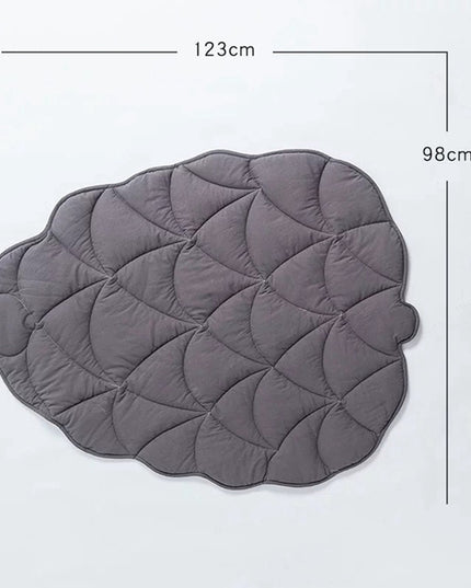 Cozy Leaf Blanket Dog Mat Bed
