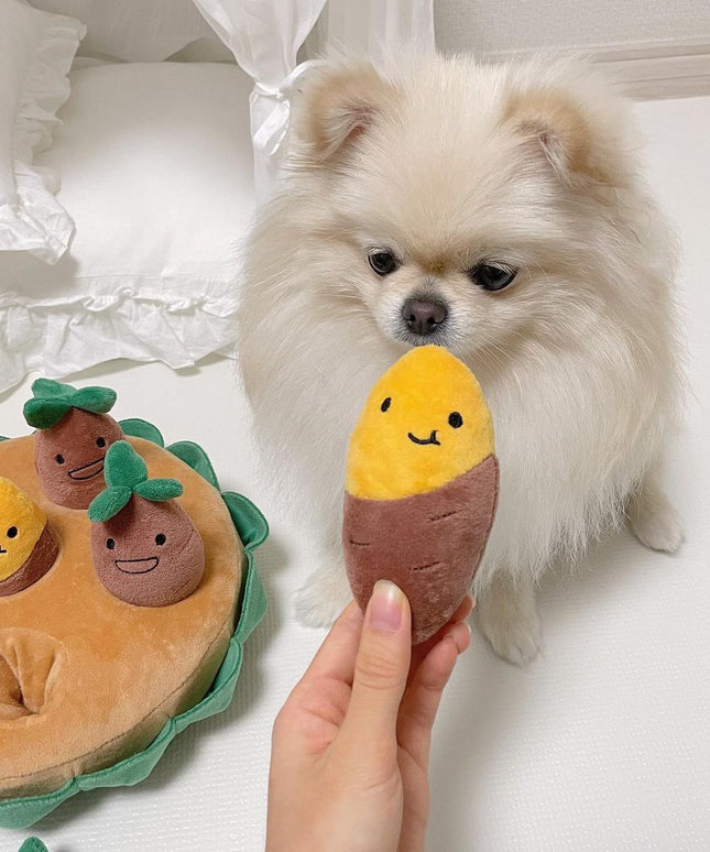 Sweet Potato Crop Interactive Dog Toy